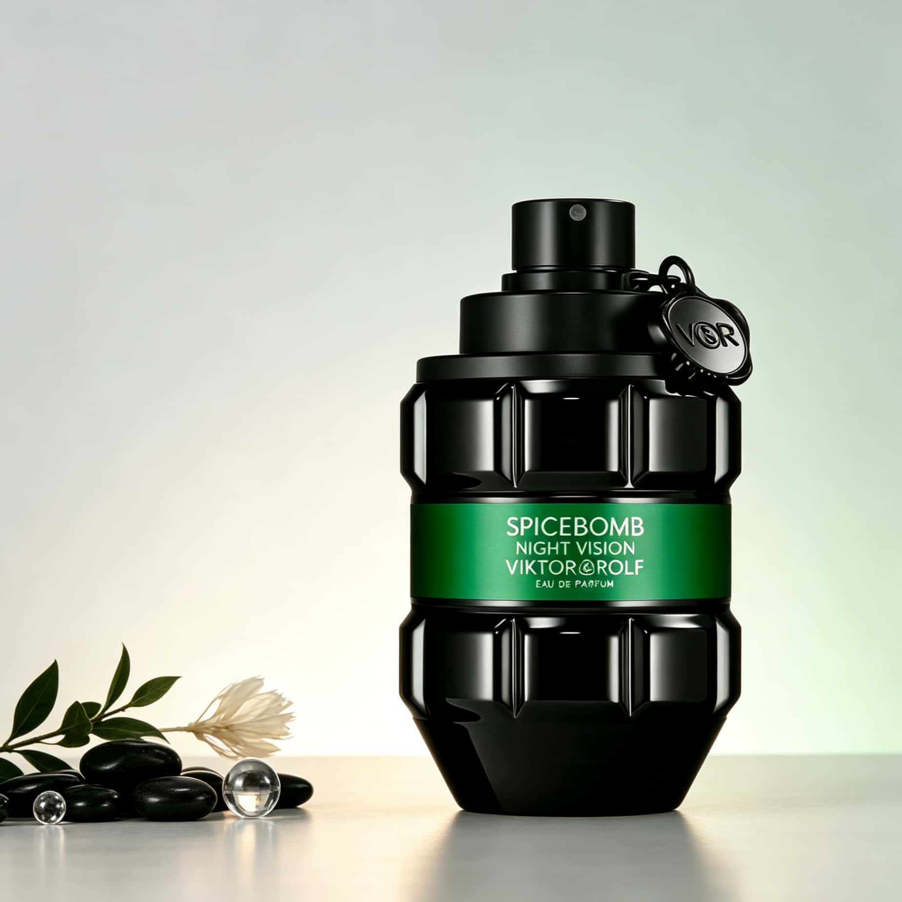 Viktor & Rolf  Night Vision ED - Wine&Beer Help recension och pris