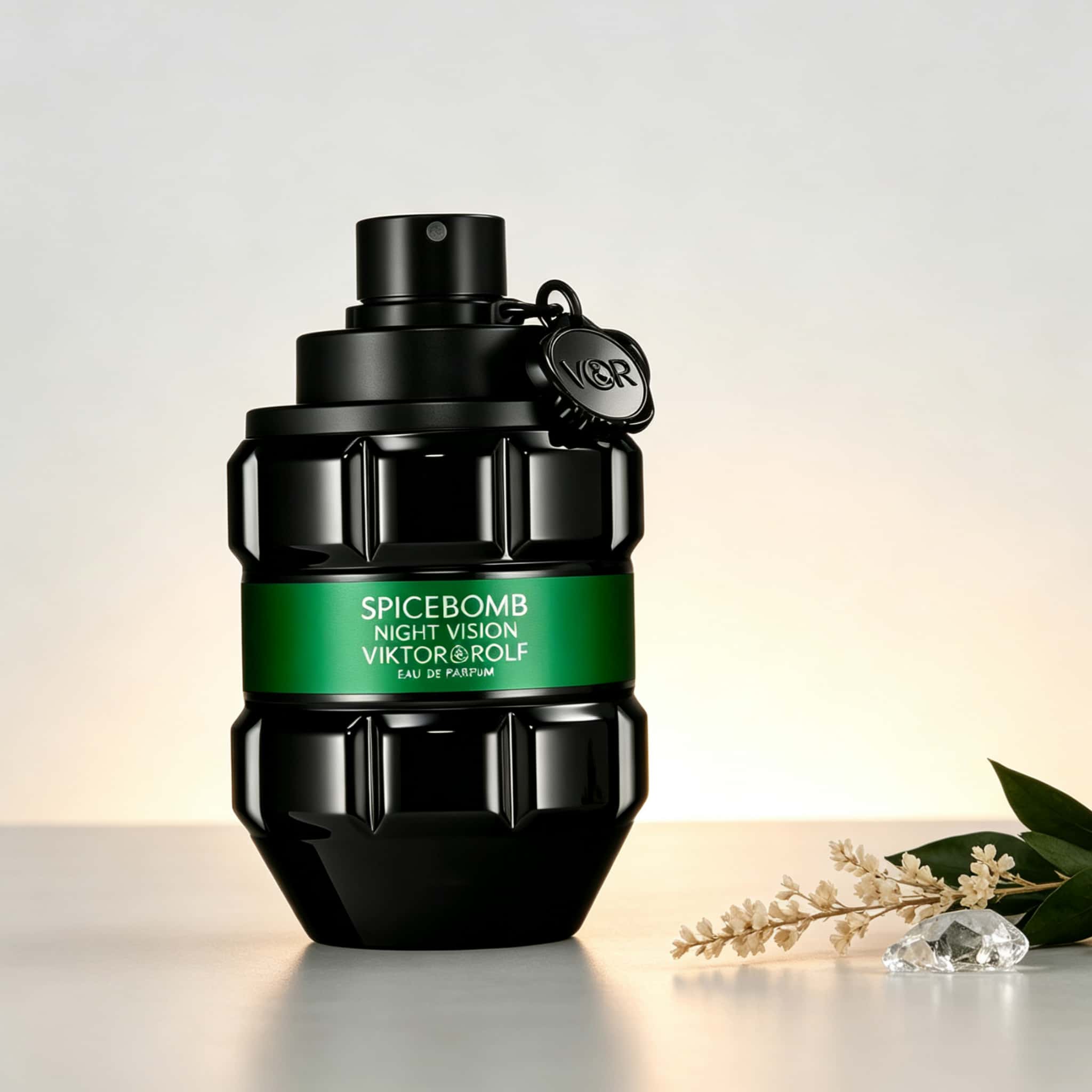 Viktor & Rolf  Night Vision ED - Wine&Beer Help recension och pris